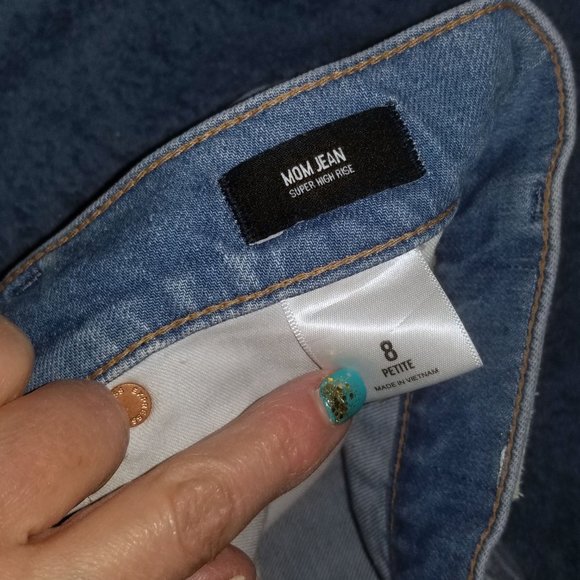 EXPRESS Super High Waisted Ripped Petite 8 fit like 10-12 - Picture 5 of 8